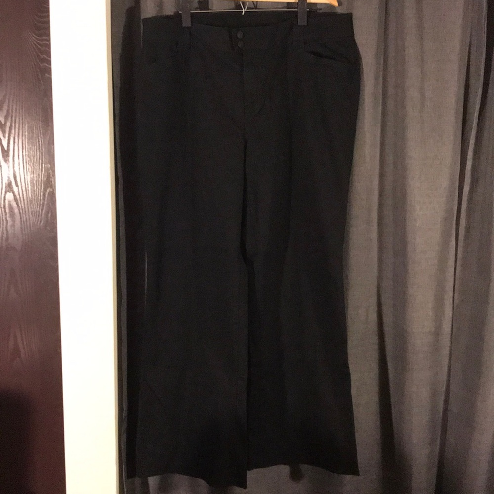 NWOT LANE BRYANT SIZE 20 REGULAR WIDE LEG JEANS